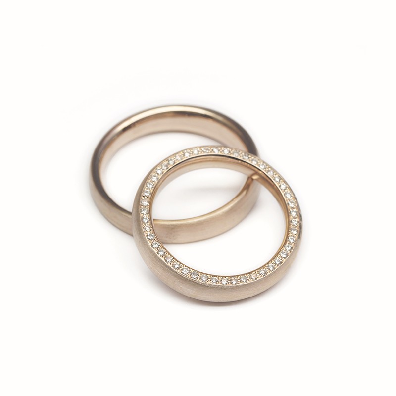 Choice 27 with diamonds